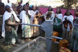 Opere realizzate. Installazione del primo pozzo in Etiopia.